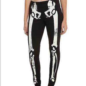 Hot Topic SKELETON GLOW-IN-THE-DARK LEGGINGS